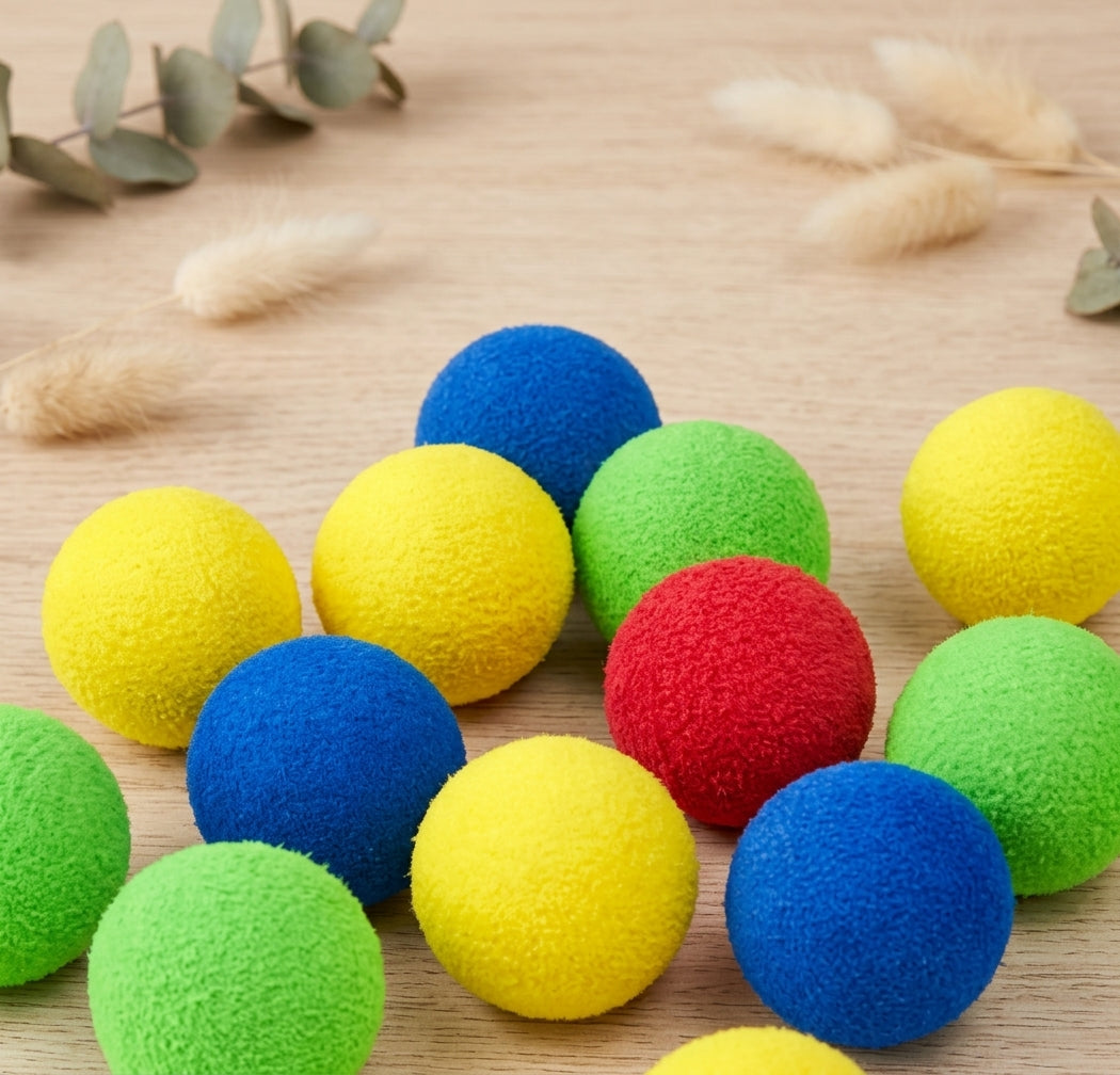 Jouet Lanceur de Balles Pompons pour Chat – 1 Lanceur + 20 Pompons | CatsLova
